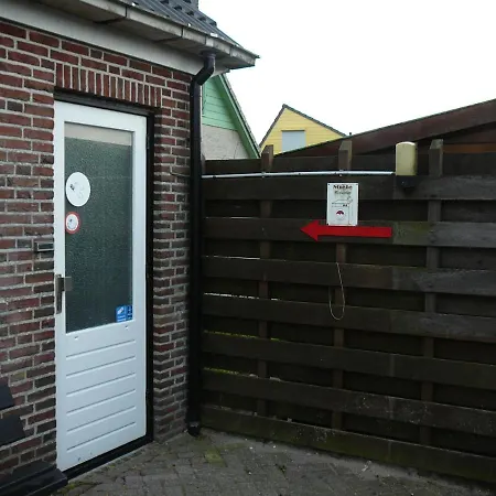 Appartement Strandslag Zanddijk 149 Aan Zee