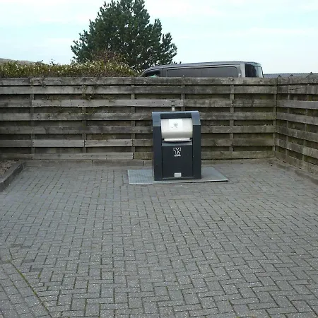Strandslag Zanddijk 149 Aan Zee Apartmán *